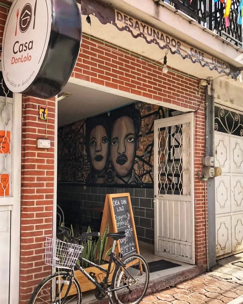 Fachada Casa Don Lolo